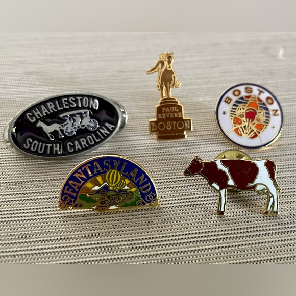 Various (13) pins from the US - Picture 3 of 4